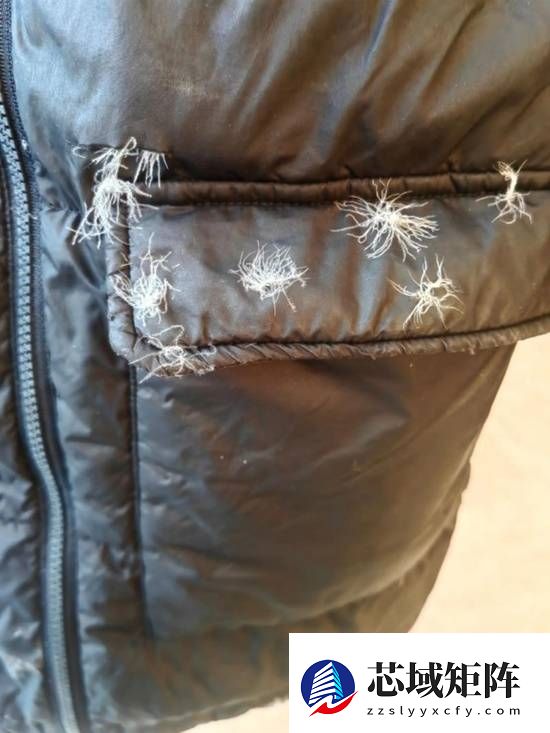 过量吸入微小羽绒蛋白 男子长期穿破损羽绒服确诊“羽绒肺”