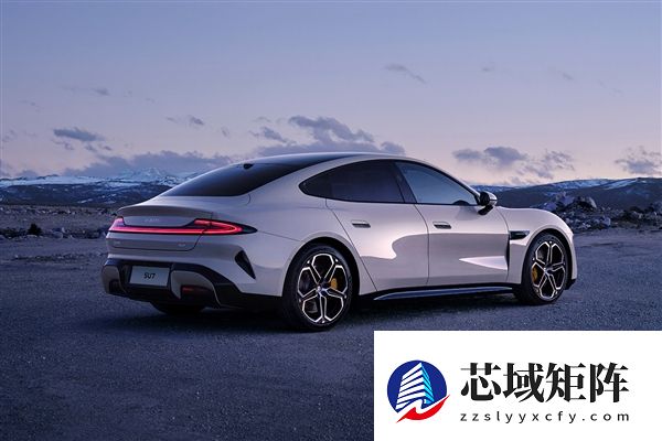 卢伟冰：小米汽车累计交付破50万台 年度交付超35万台