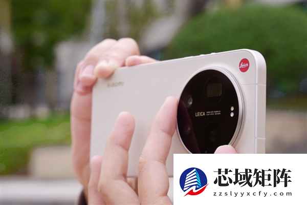 联名徕卡三年后 小米造了一台“不像小米”的手机