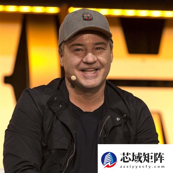 《使命召唤》联合创始人开法拉利撞护栏起火身亡 事发视频公布