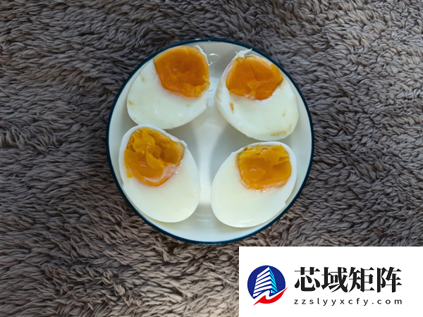 “蛋神”走红网络 鸡蛋到底一天吃几个更健康