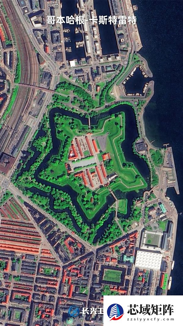 在卫星图上找到了一片圆形小区：好别致