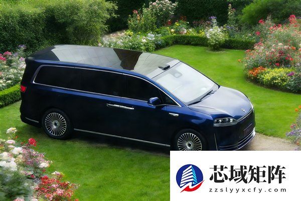 鸿蒙智行首款MPV 智界V9实车首曝：前后灯点亮辨识度超强