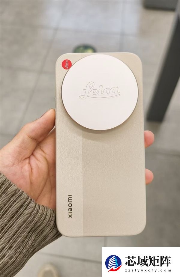 小米17 Ultra开卖 线下用户首选徕卡版：7999元定价良心