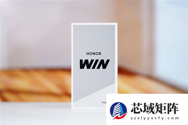 全球首发10000mAh电池！荣耀WIN图赏