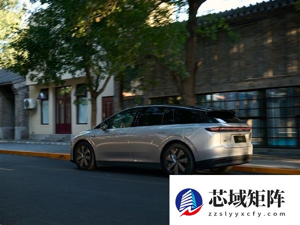 理想 i6 新形态五座 SUV 官宣 9 月 26 日上市：车长 4.95 米、低风阻造型设计