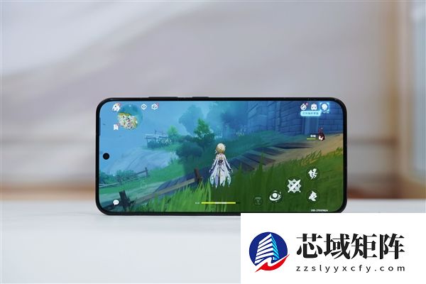 10000mAh巨无霸电池仅2599元起！荣耀WIN RT图赏