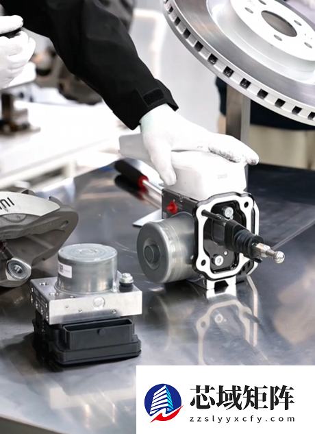 雷军用一场4小时的直播 正面回应了所有质疑