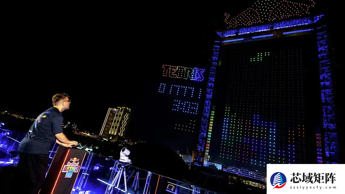 红牛电竞打造全球首场空中俄罗斯方块对决，土耳其选手夺冠