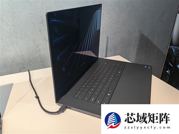戴尔重新推出XPS笔记本：双层OLED屏 配酷睿Ultra 3系列处理器