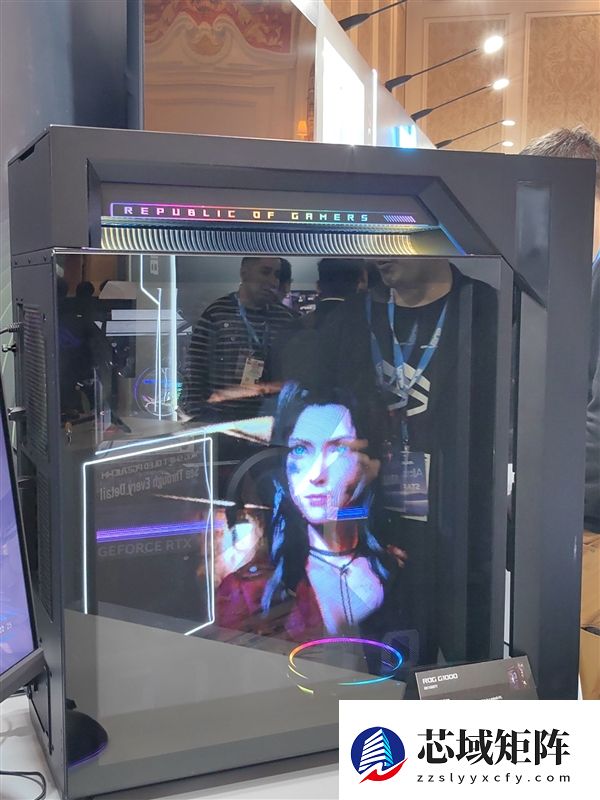 华硕梦幻电竞旗舰！ROG枪神10X台式机惊艳首秀：首创全息投影颜值无敌