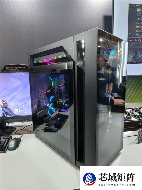 华硕梦幻电竞旗舰！ROG枪神10X台式机惊艳首秀：首创全息投影颜值无敌