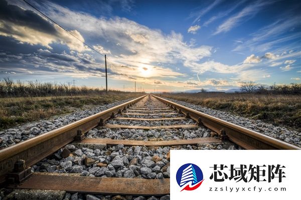 我国铁路营业里程达16.5万公里 其中高铁超5万公里