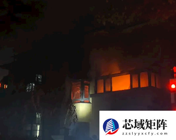 电动窗帘深夜突然自燃 卧室被烧得面目全非