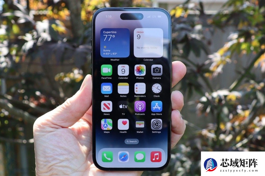 女子购二手iPhone陷纠纷 花四倍价买瑕疵机