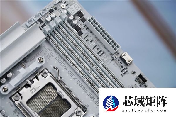 实木+皮革都用上了！技嘉木雕X870E AERO X3D WOOD主板图赏