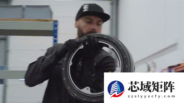 不讲武德 什么电摩敢卖几十万