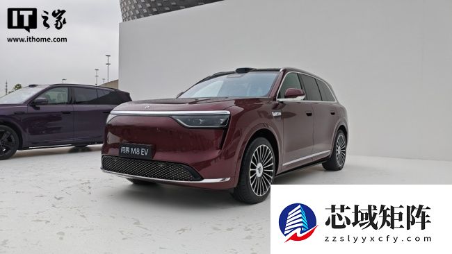 消息称鸿蒙智行问界 M8 和 M9 车型三连副驾屏将支持享界 S9T 同款开门车外视角提醒功能