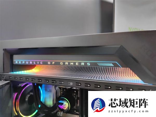 华硕梦幻电竞旗舰！ROG枪神10X台式机惊艳首秀：首创全息投影颜值无敌
