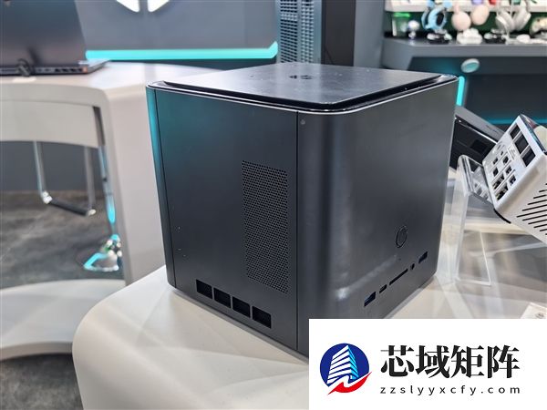 雷神MIX STATION迷你主机亮相：搭载AMD AI Max+ 395处理器