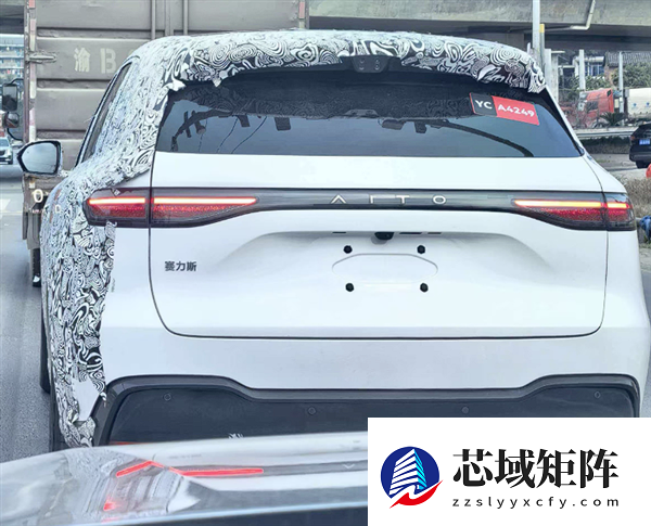 全新问界M6实车首曝 这才是年轻人的鸿蒙智行“真香车”