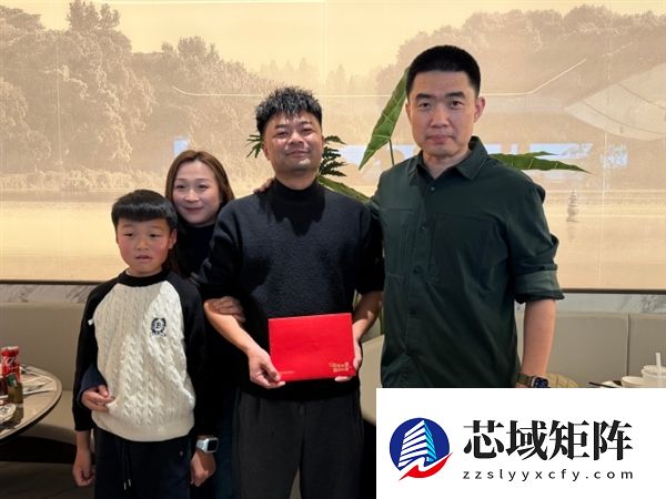 理想汽车CEO李想兑现邀约:奔赴浙江海盐 宴请救人理想车主吃饭