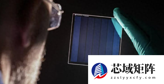 突破性进展!微软研发出万年存储玻璃:单块可存4.84TB