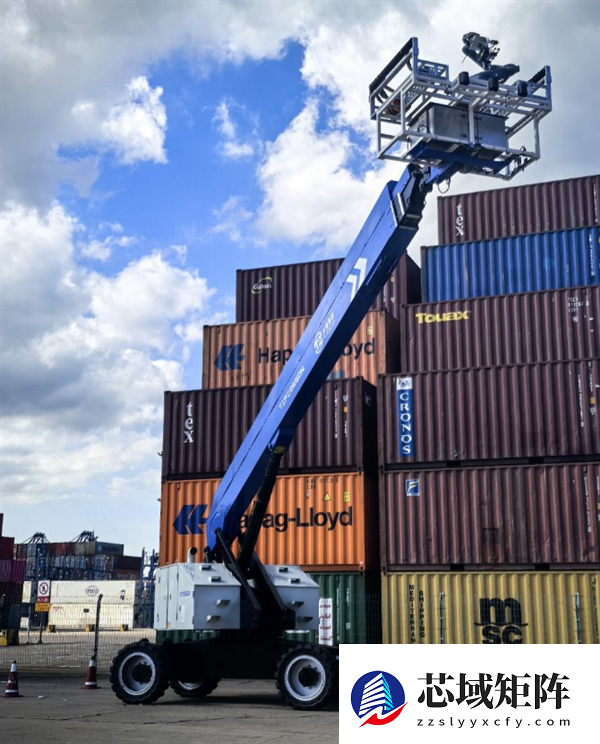 全球首创！太重集团高空作业机器人投用