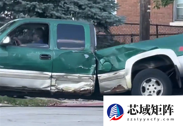 美国男子开破皮卡走红网络获赠新车 网友质疑为炒作