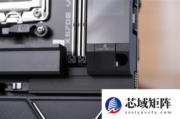 刷新超频记录！七彩虹iGame X870E Vulcan OC V14图赏