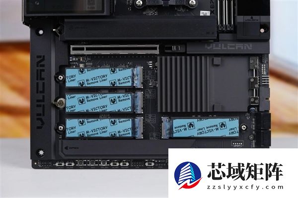 刷新超频记录！七彩虹iGame X870E Vulcan OC V14图赏