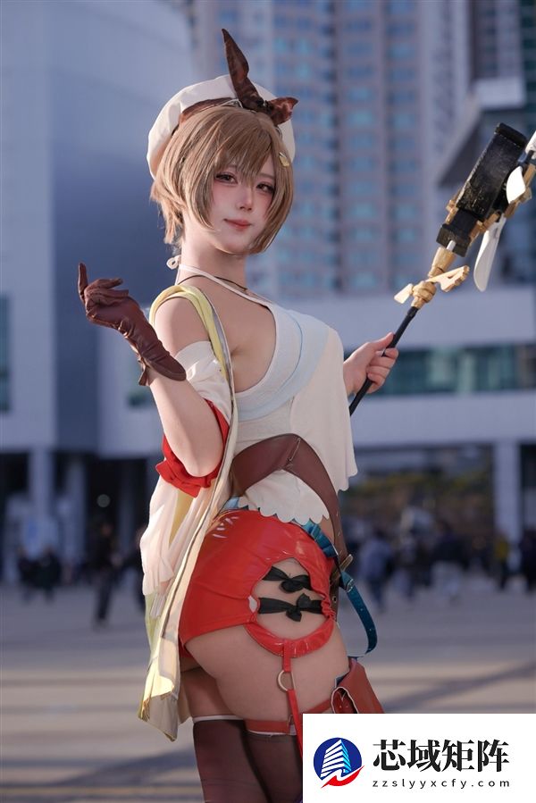 韩国Coser演绎《最终幻想7》蒂法：身材还原 神态可人