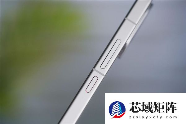 9000mAh小米史上最大电池！REDMI Turbo 5 Max图赏