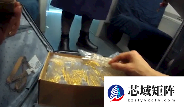 12公斤黄金落在高铁上 价值上千万 列车长：工作20多年捡的最贵的