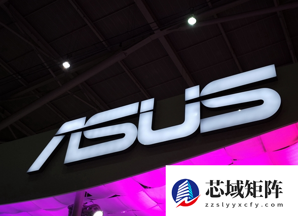 华硕发布Pro WS W890-SAGE主板：支持至强600系列 四内存通道