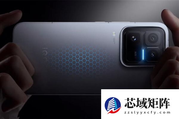 iQOO 15 Ultra首销：2026年首款性能Ultra 4999元起