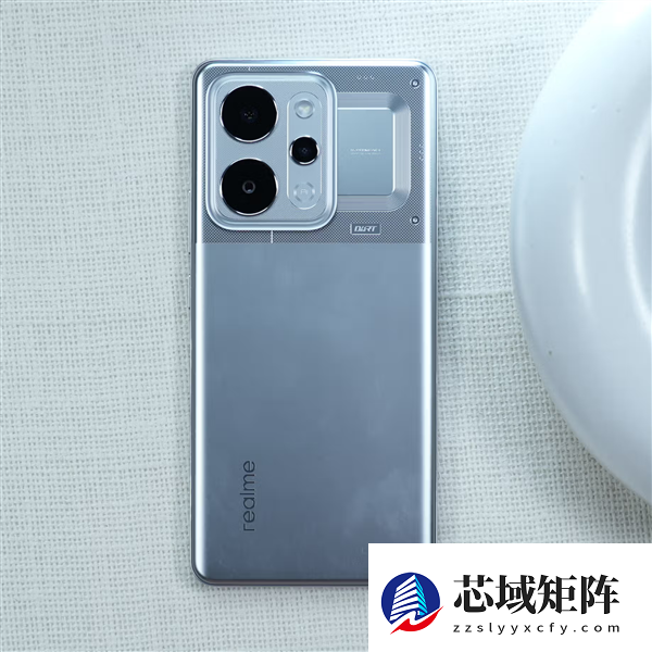 全球首款千元档万级电池手机来了！真我P4 Power发布：1960元起