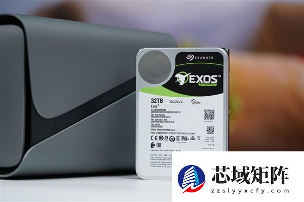 终于告别SMR叠瓦盘！希捷银河Exos 32TB硬盘图赏