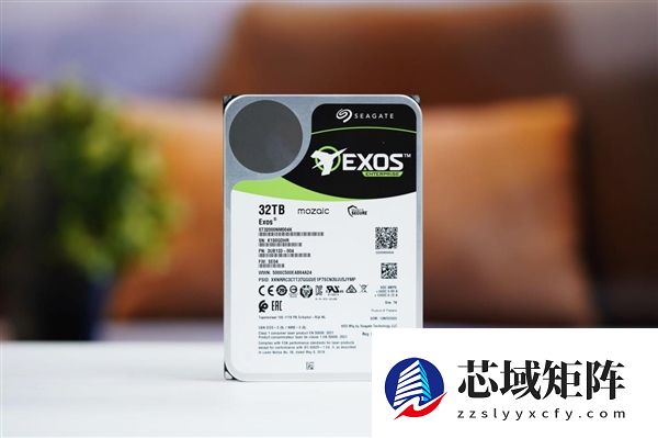 终于告别SMR叠瓦盘！希捷银河Exos 32TB硬盘图赏