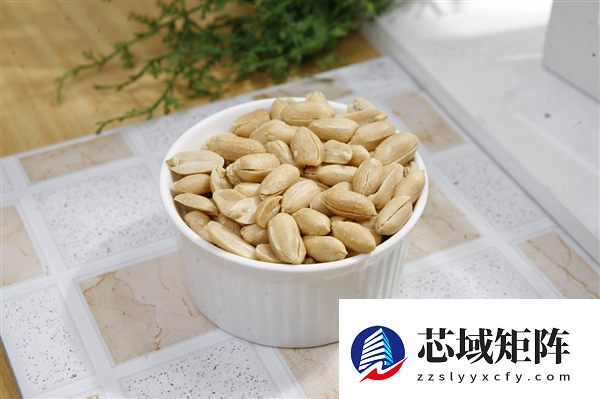 博主将一颗花生切丝 网友：花生这辈子没想到还能被切丝