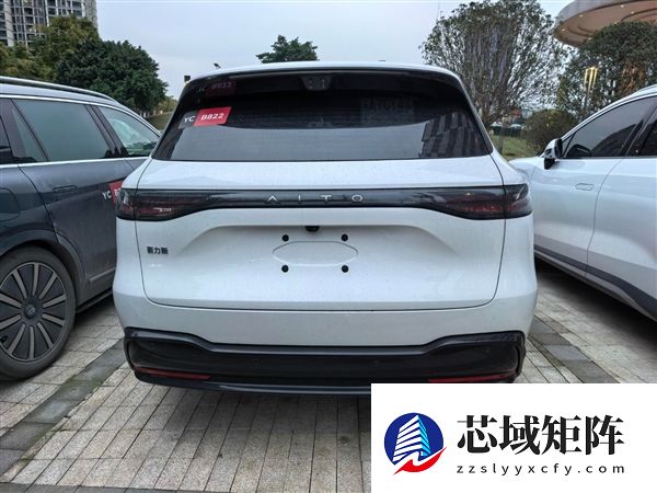 25万价位的大爆款来了 全新问界M6实车多方位展示