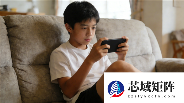 高中生连翘5小时二郎腿致右腿失灵无法走路：入院治疗半个月