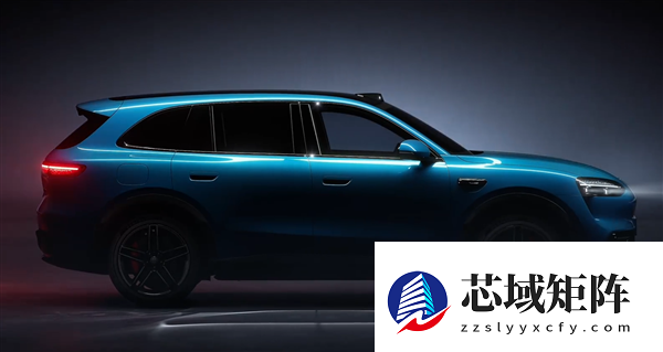 问界56789凑齐！余承东公布问界M6实车：大灯璀璨如钻石