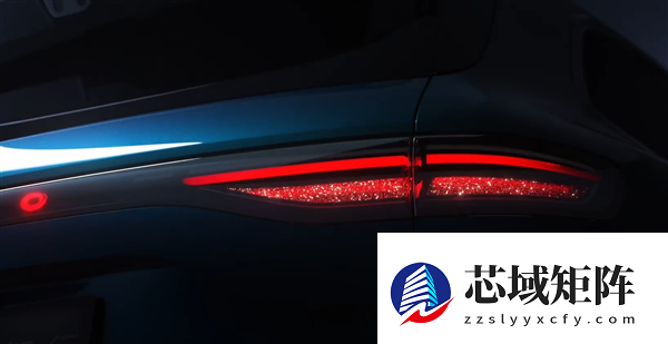 问界56789凑齐！余承东公布问界M6实车：大灯璀璨如钻石