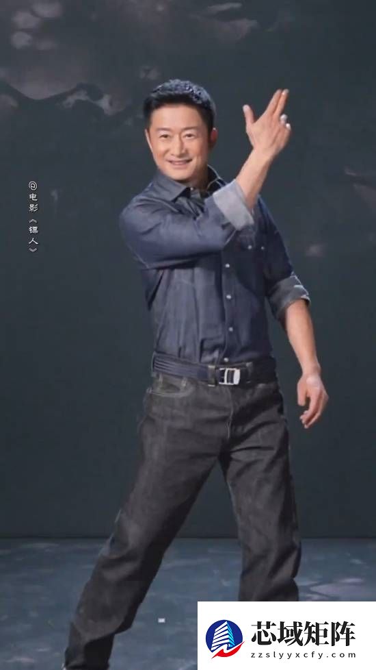 硬汉吴京豁出去了！跳起网红“刀马舞”反差感十足