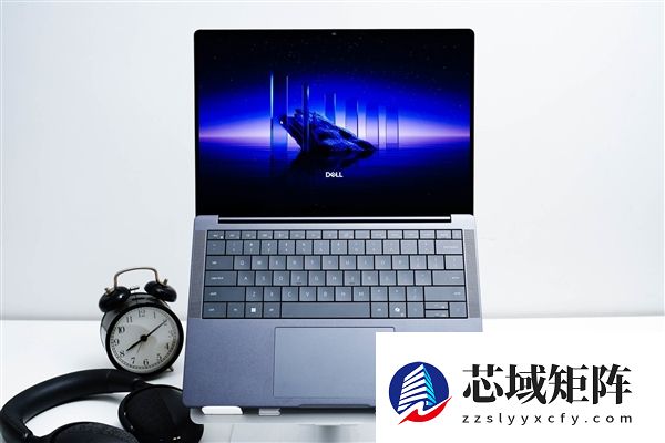 双层OLED触控屏观感惊艳 戴尔Pro 14 Premium上手