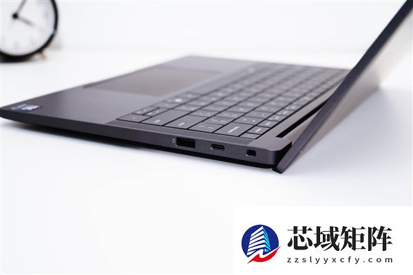 双层OLED触控屏观感惊艳 戴尔Pro 14 Premium上手