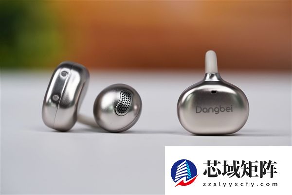 耳机盒居然带屏幕！999元当贝Air 1图赏