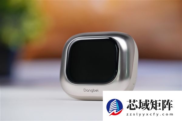 耳机盒居然带屏幕！999元当贝Air 1图赏