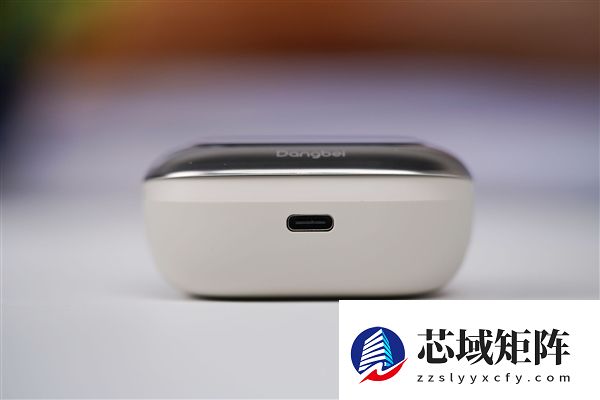 耳机盒居然带屏幕！999元当贝Air 1图赏